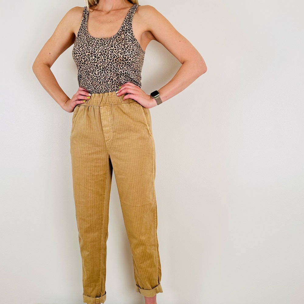 Gap Casual Elastic High Waisted Paper Bag Khakis Pants with Pockets tan